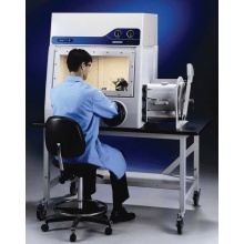 lifescience_glovebox